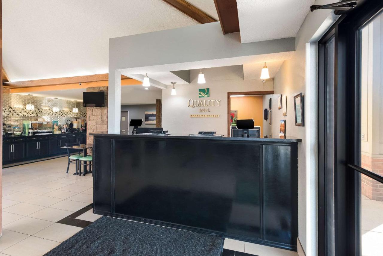 Quality Inn Upper Sandusky Exterior foto