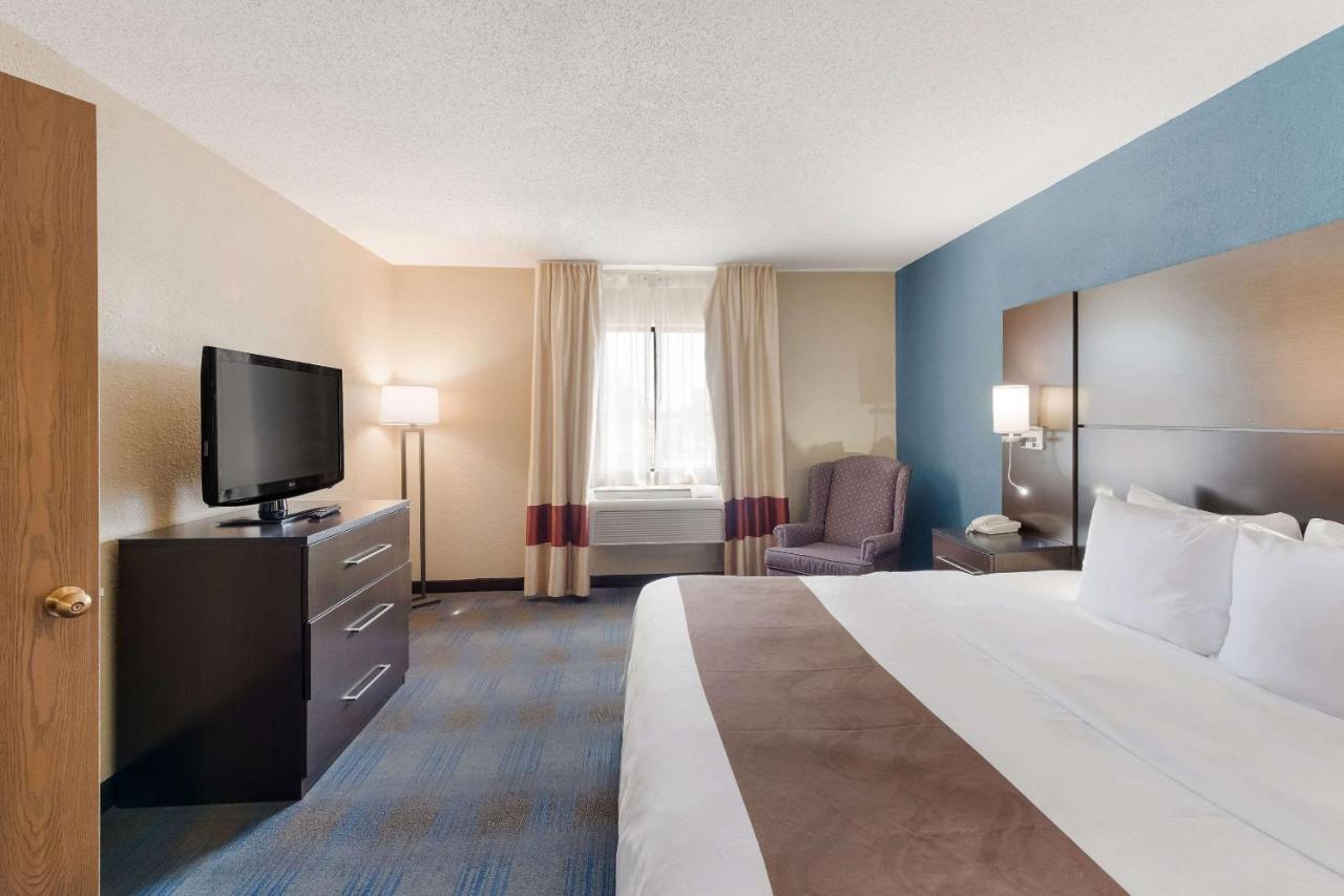 Quality Inn Upper Sandusky Exterior foto